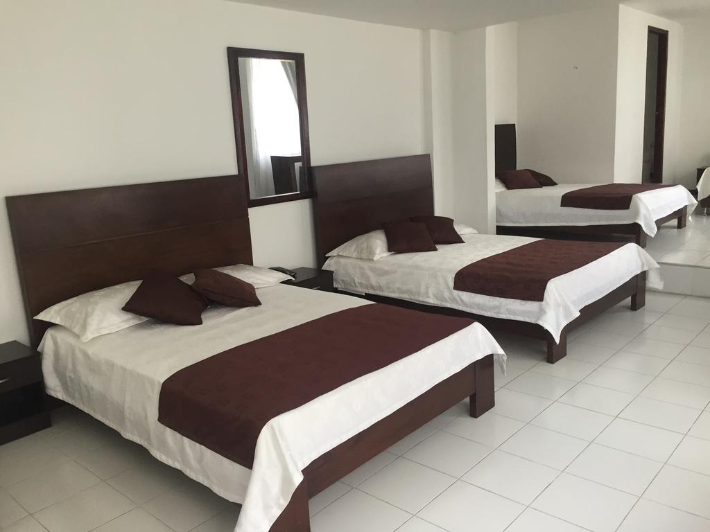 Hotel Catalina Plaza Pereira Eksteriør billede